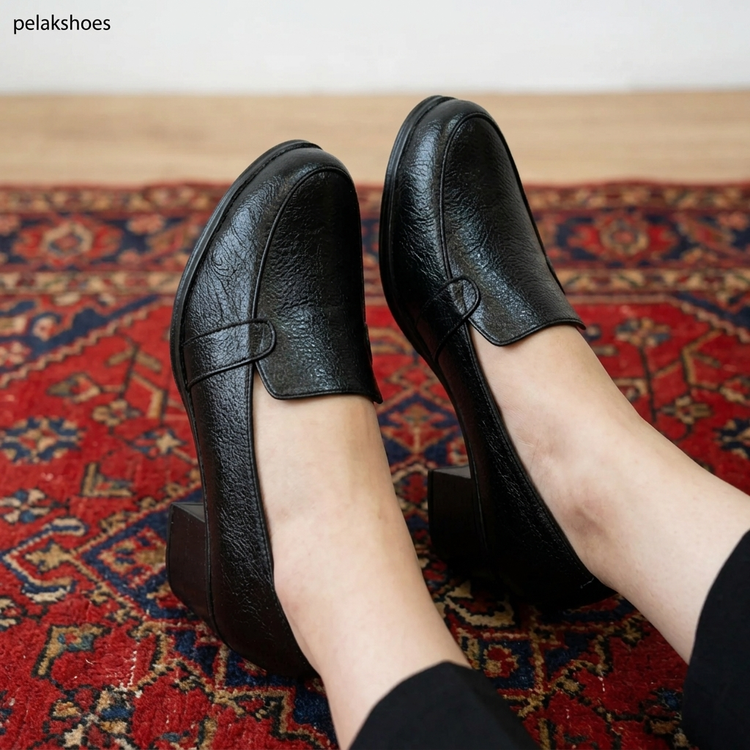 کفش زنانه پاشنه طبی مدل کلاسیک ساده