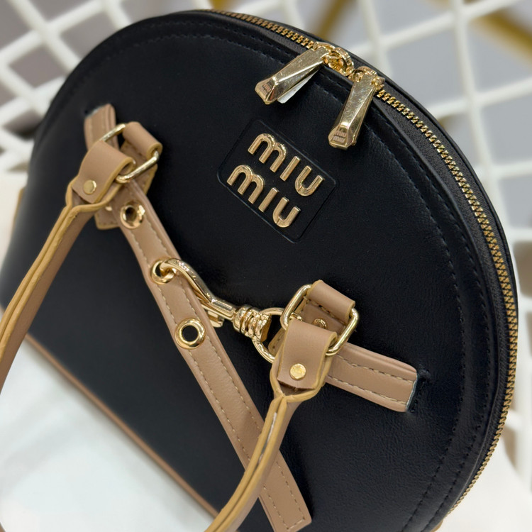 کیف دخترانه مدل طرح برند miu miu با بند یک طرفه