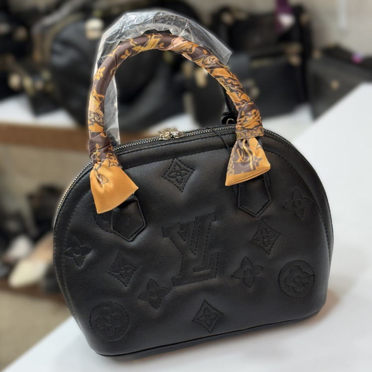 کیف زنانه مدل طرح LV