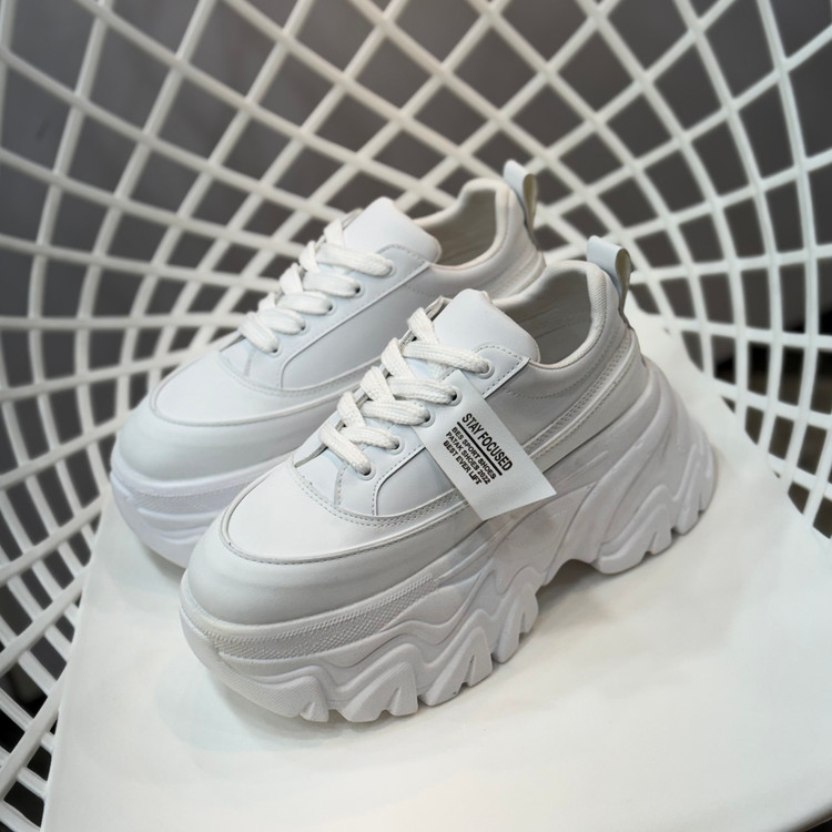 کتونی لژ بلند زنانه مدل سلن استایل شیک و تابستانی