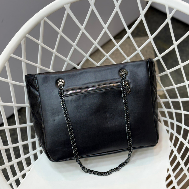 کیف زنانه مدل طرح چنل CHANEL سایز بزرگ با بند زنجیری شیک و مجلسی